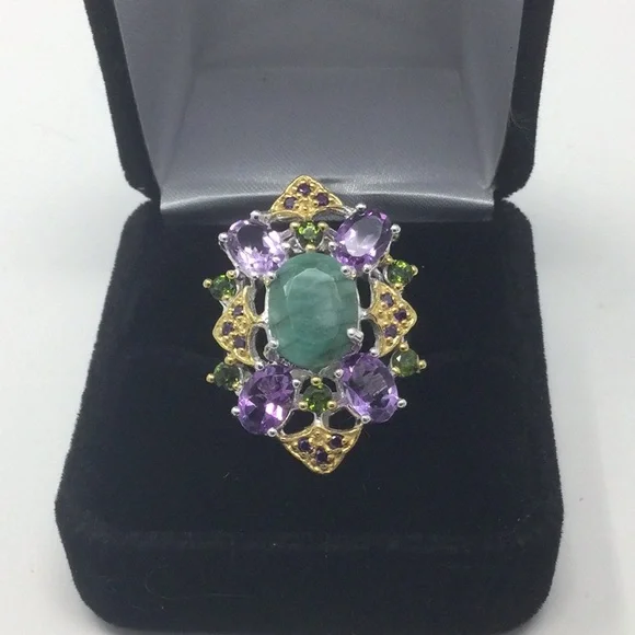 Genuine Natural Emerald & Amethyst Ring - Picture 5 of 7